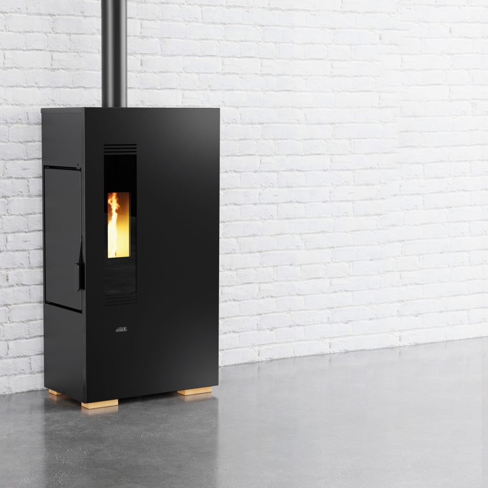 ARTEL Linea Aria Mini 4kW, Black — 4 kW wood pellet stove sold by Ray Wood Exploatare